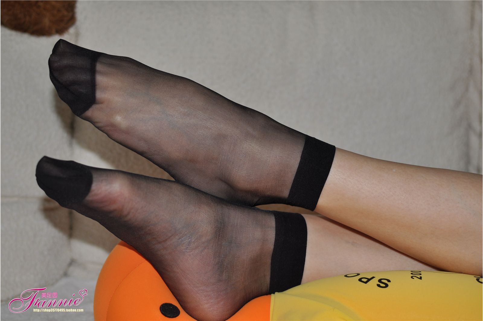 Fannie芬妮高清原图之黑丝特写NO.175